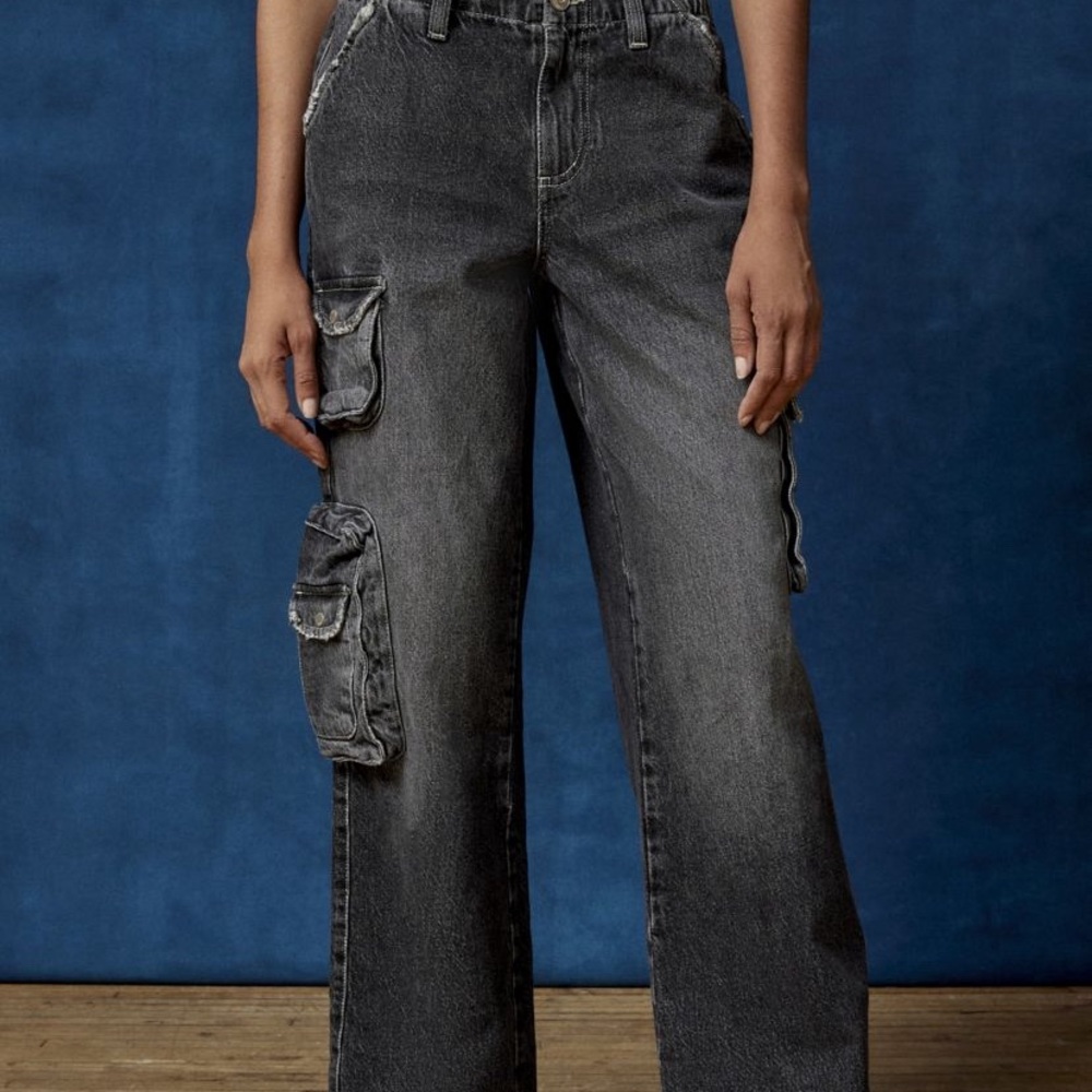 NWT! BDG Y2K Jeans - BLK/NOIR SIZE 28